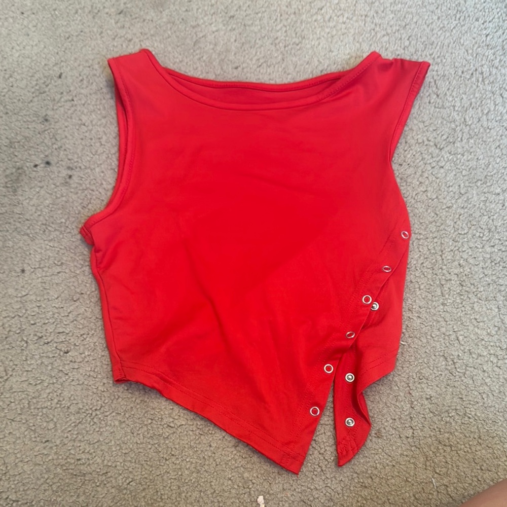 SHEIN Red Asymmetrical Sleeveless Tank Top